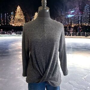 NWT Elegant Glitter Gray Sweater from PerSeption Concept, Size Small